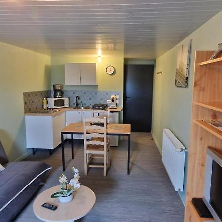 Studio Black Hazebrouck Luaran gambar